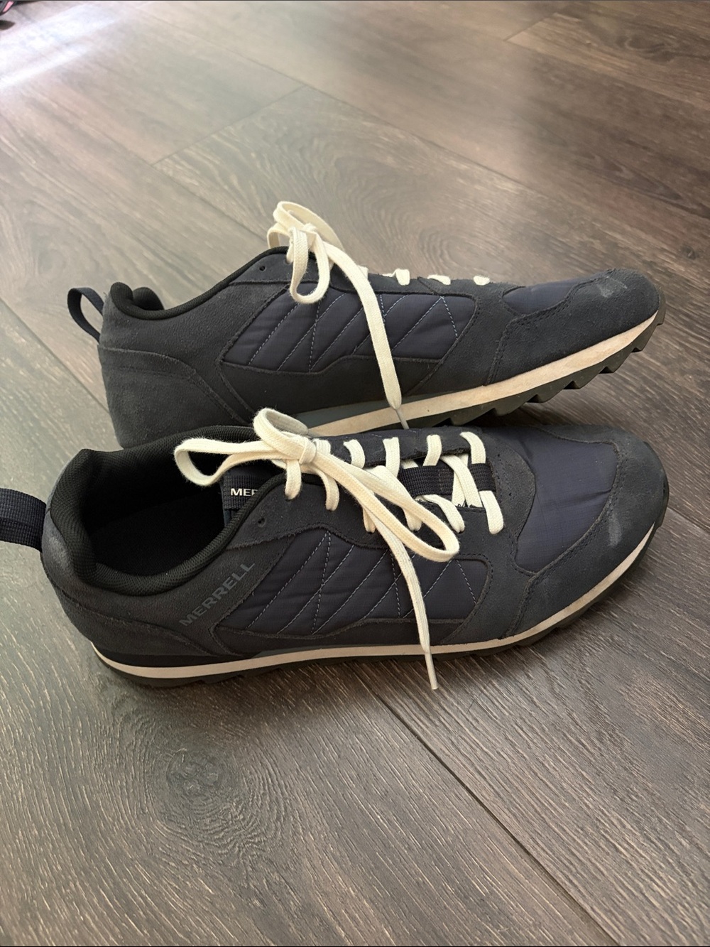 Merrell Men's Navy and Cream Lace-Up Casual Sneakers 12